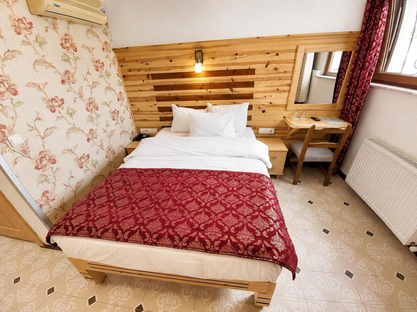 Economy Double Room Basement Floor