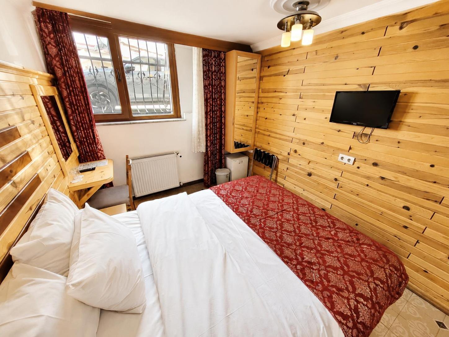 Economy Double Room Basement Floor
