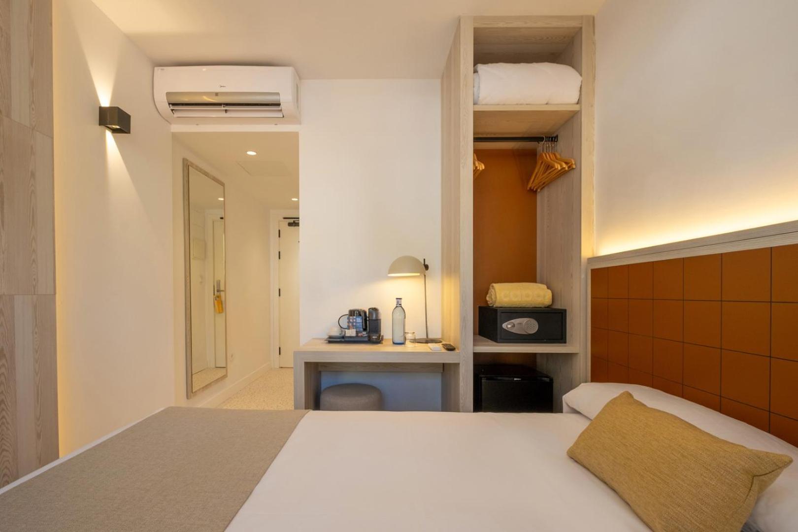 Single Room,1774486556:JPEG