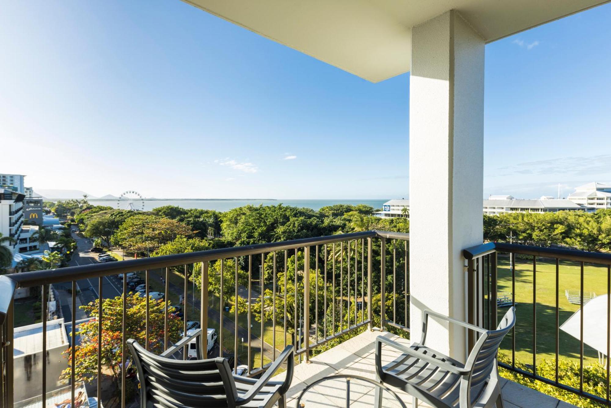 Superior King Balcony Suite