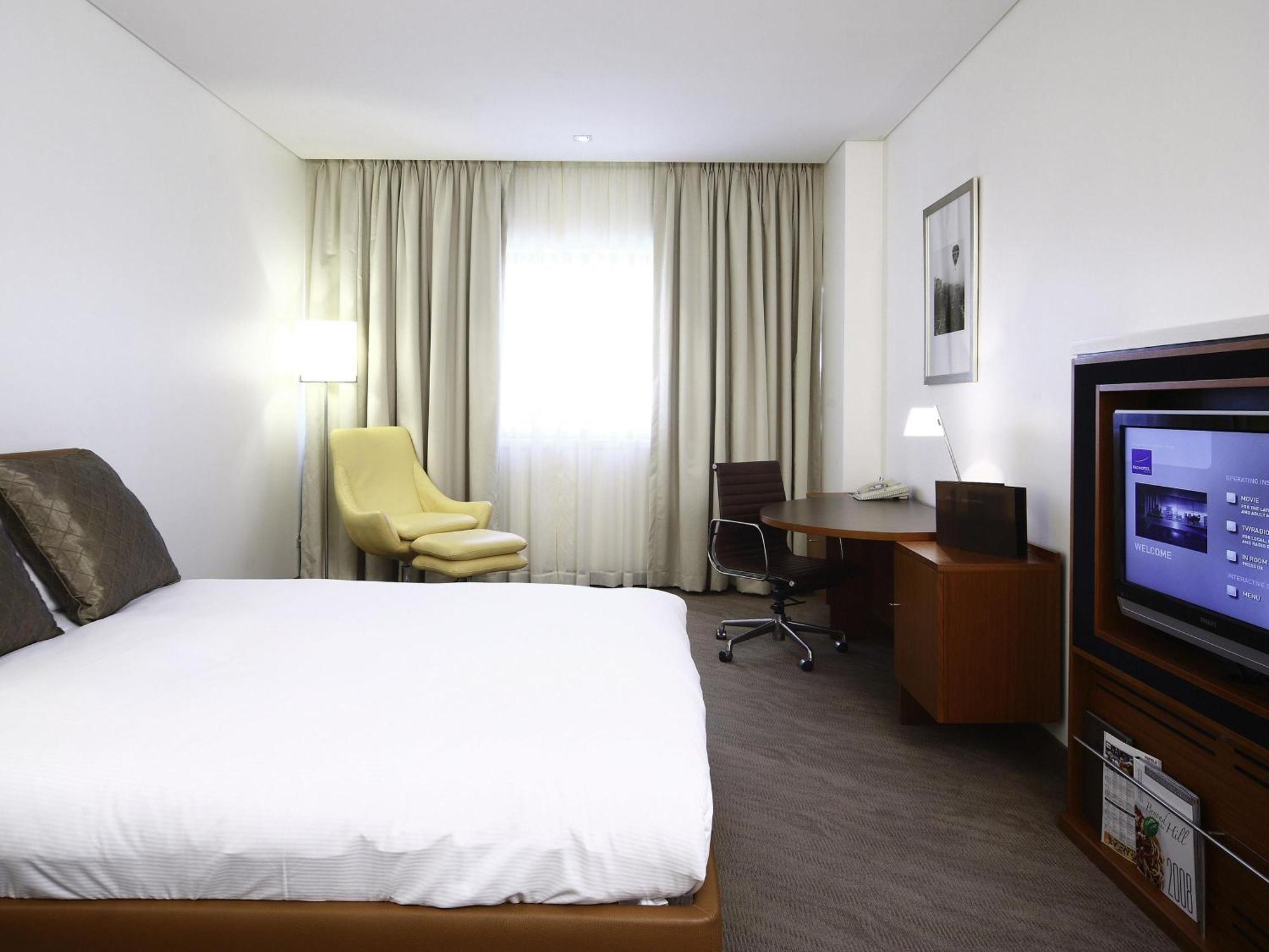 Standard Queen Room
