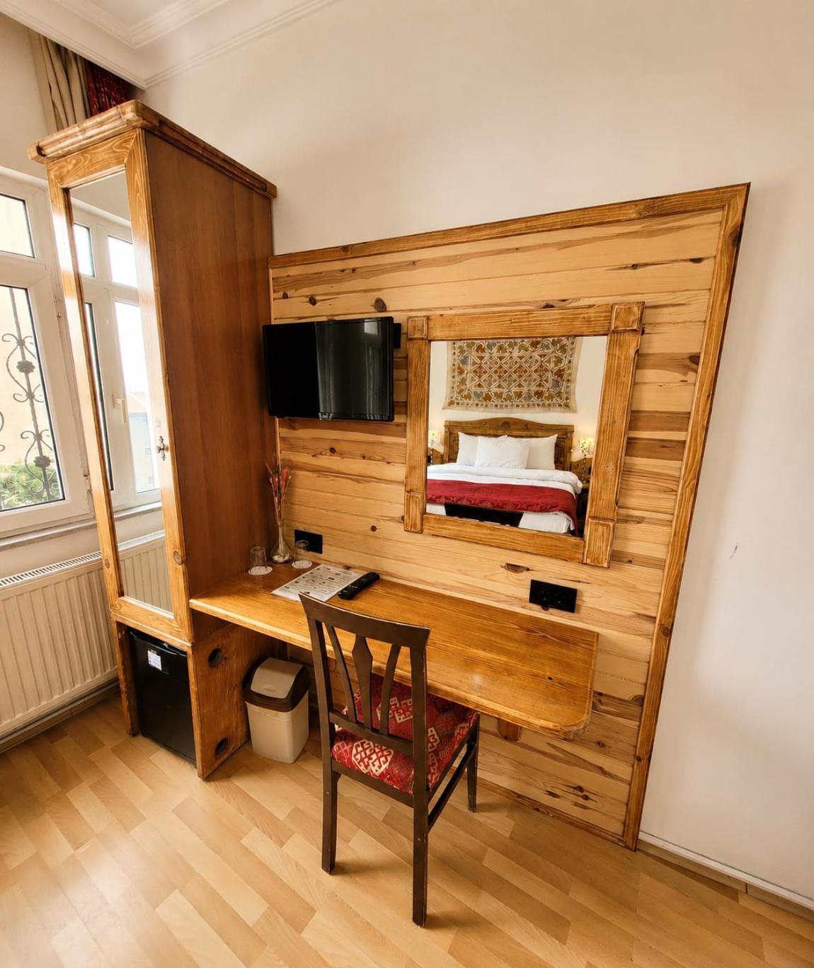 Classic Double Room