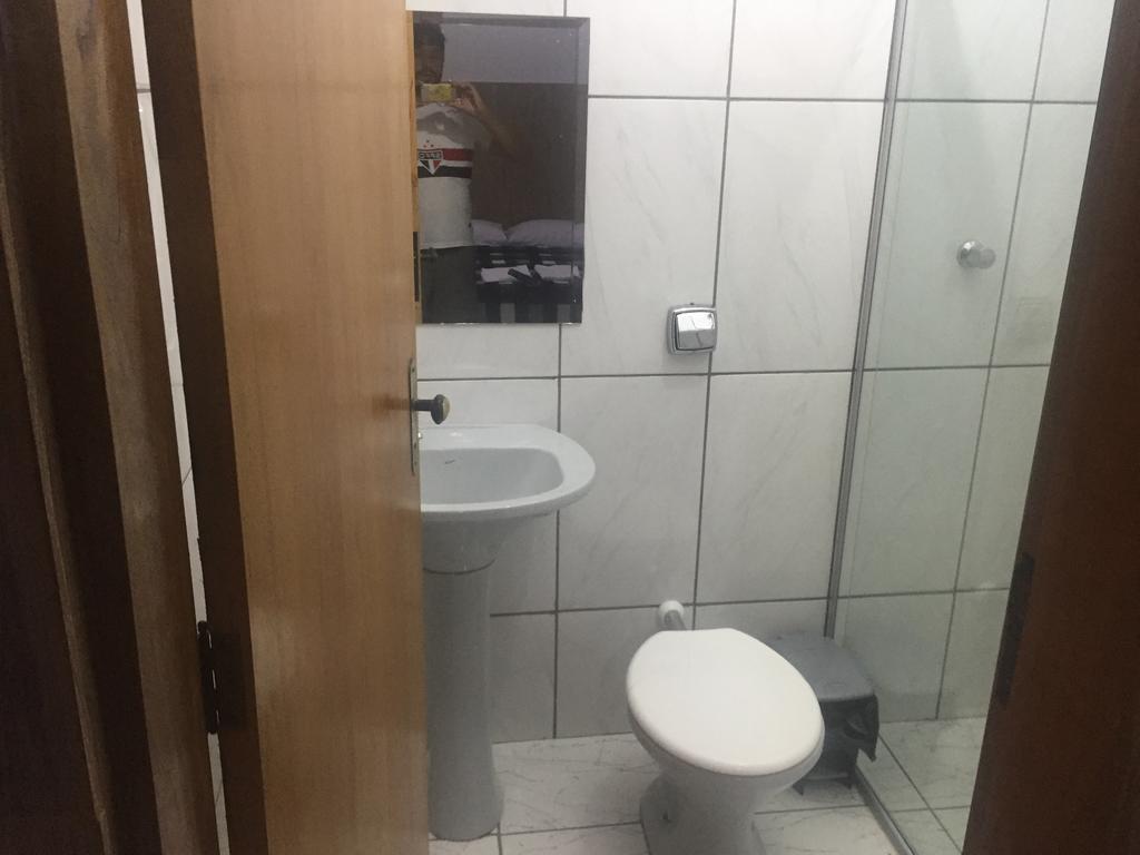 Quarto com Cama de Casal ou 2 de Solteiro