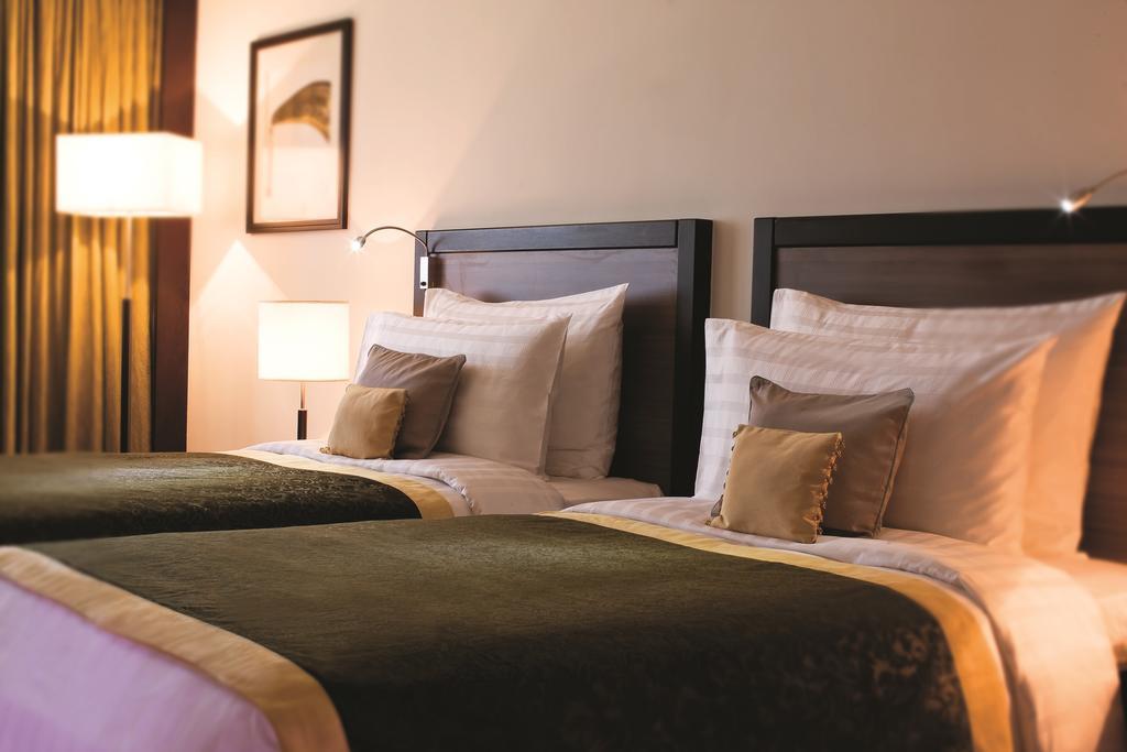 AVANI Superior Room