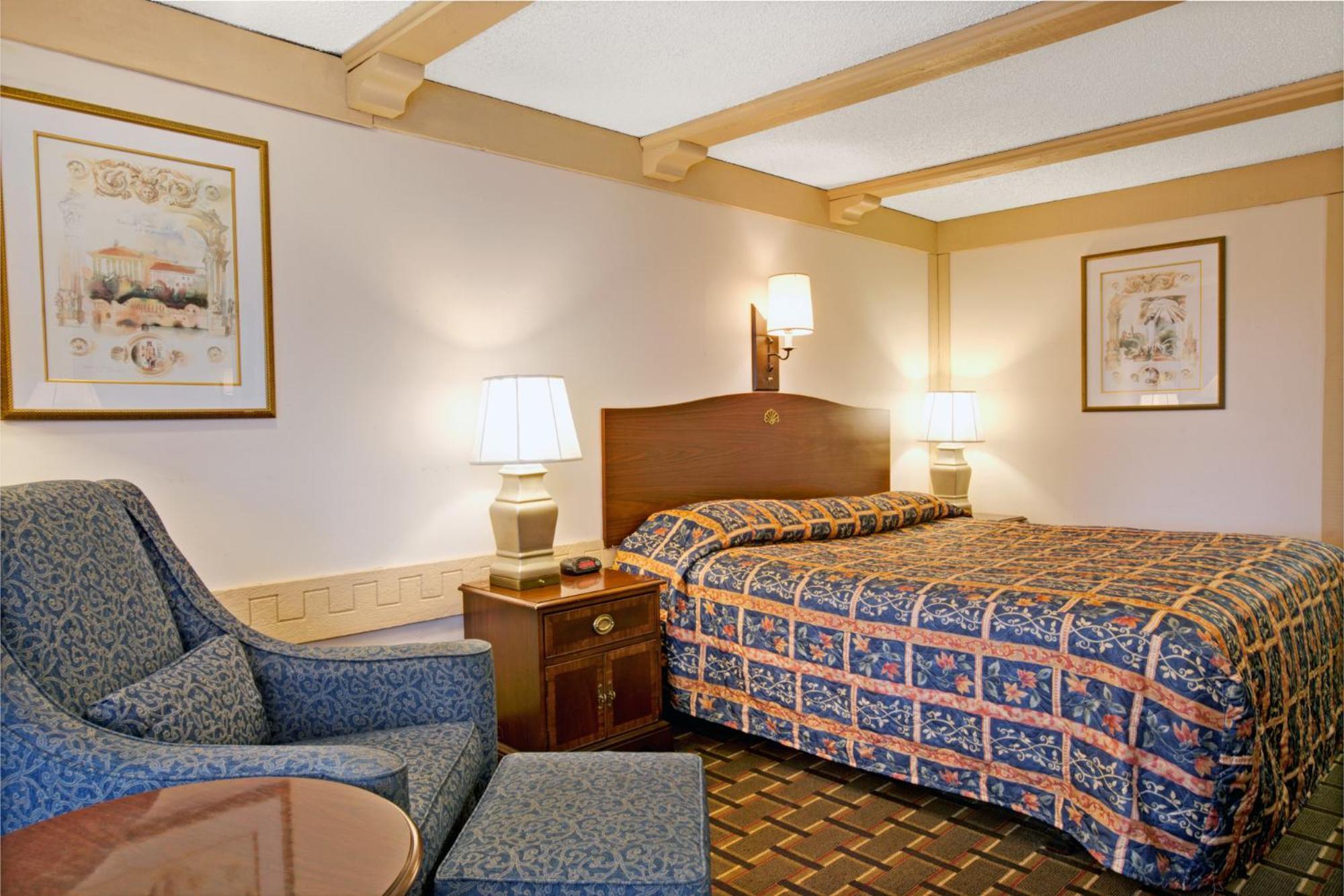 Standard King Room - Smoking,337010542:JPEG