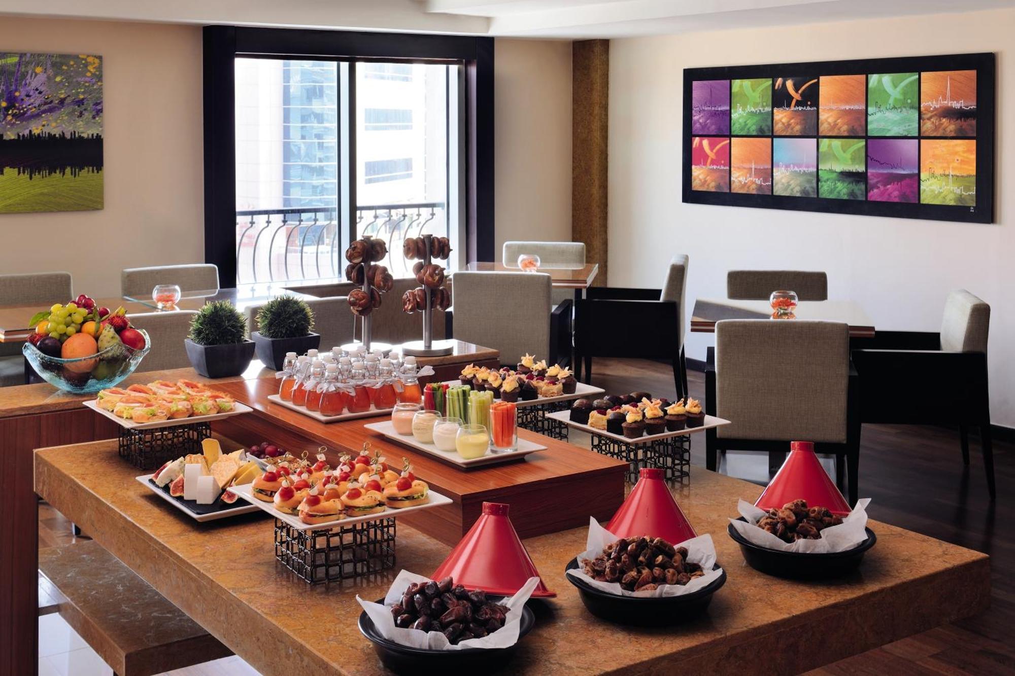 AVANI Executive Room