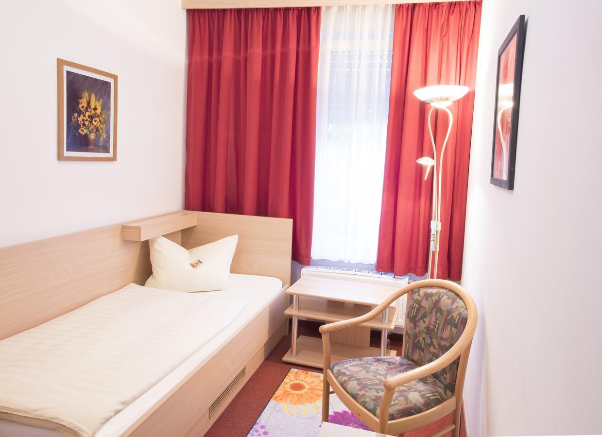 Camera Singola con Bagno