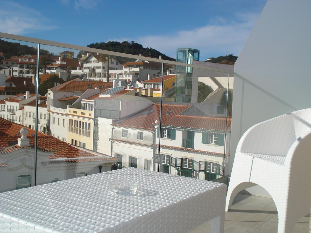 Doppelzimmer mit Balkon und Meerblick