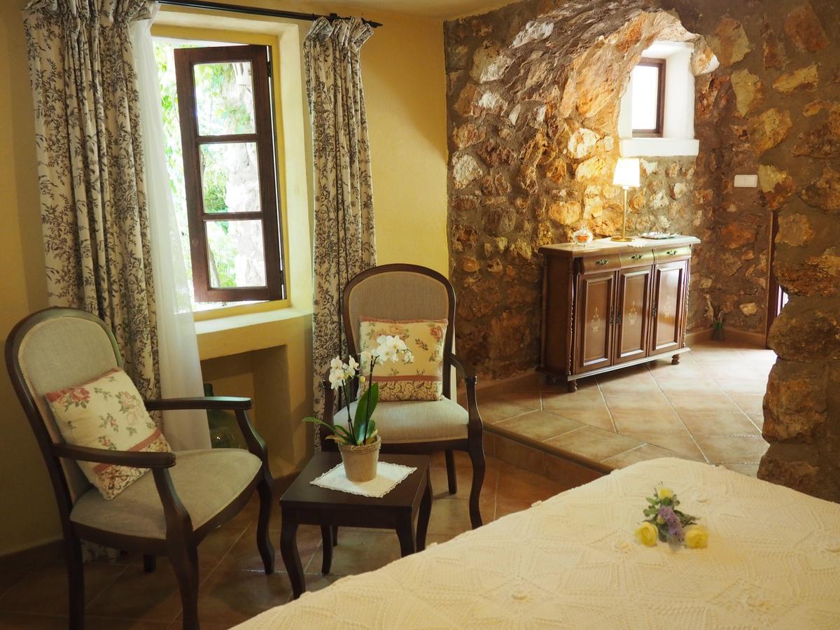 Habitación Doble con vistas al jardín