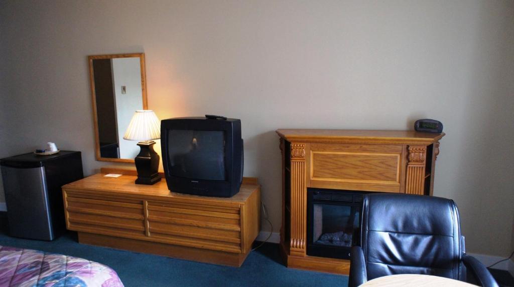 Queen Room,66696259:JPEG