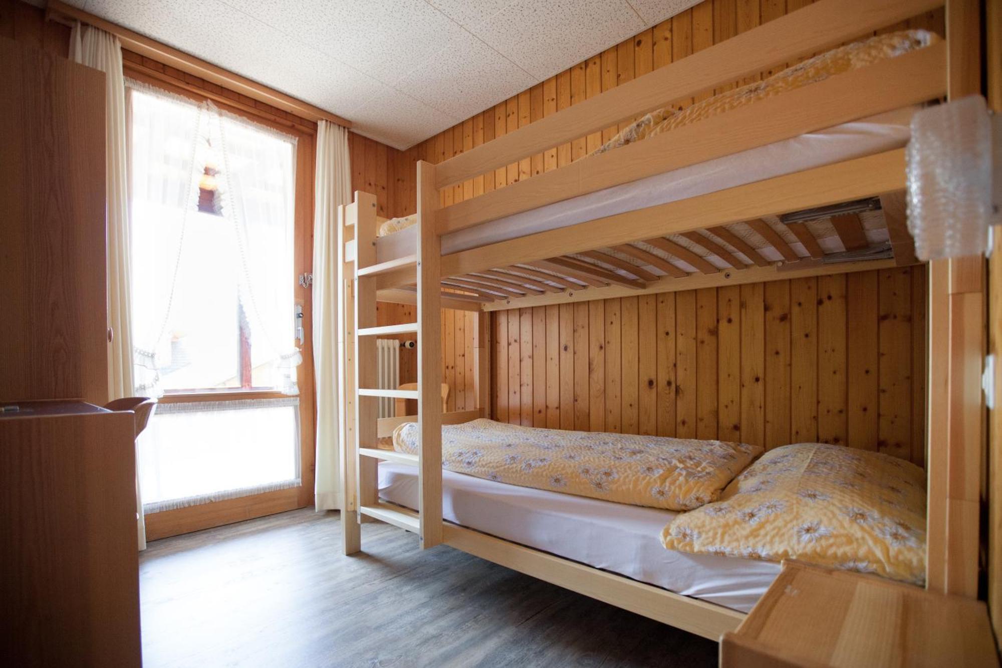 Budget Kamer met Stapelbed