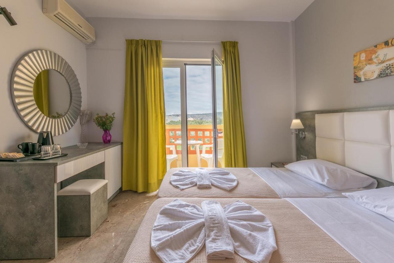 Standard Double or Twin Room Balcony