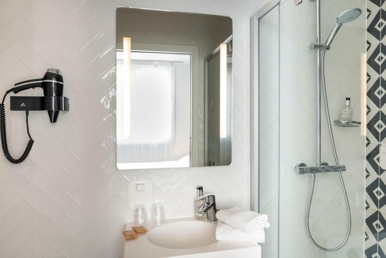 Quarto Standard com 2 Camas de Solteiro