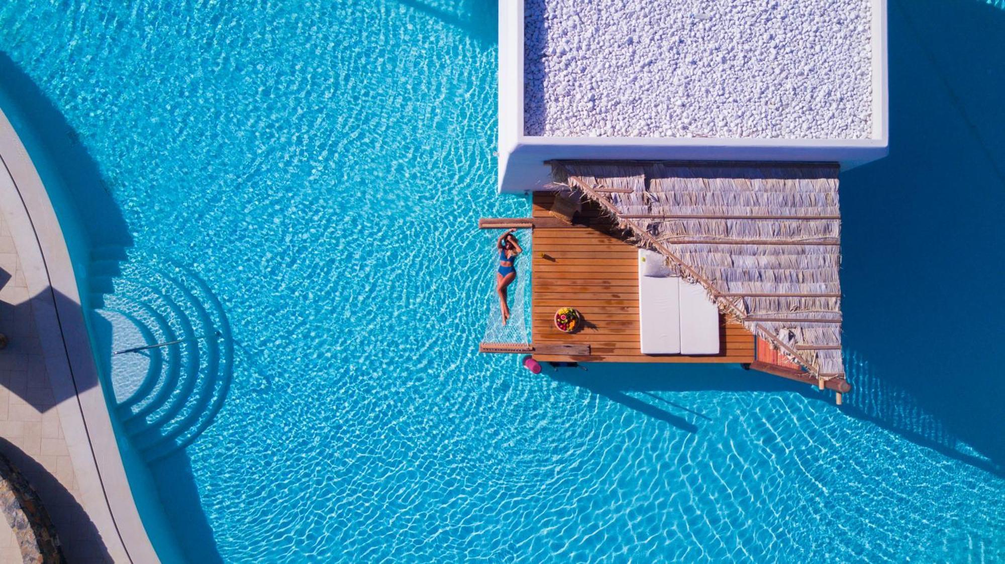 Bungalow with Shared Pool
