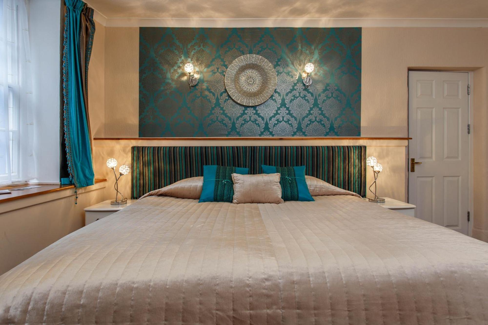 Hébergement Grand Lit King-Size Deluxe
