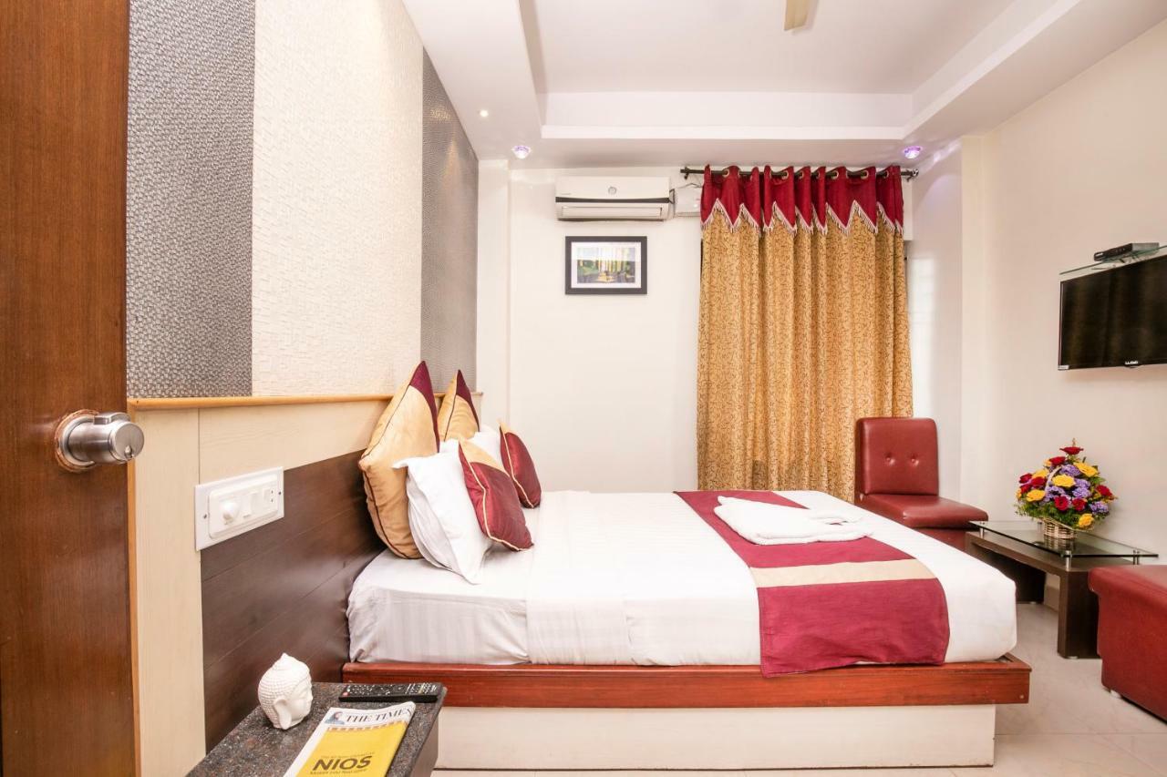 Classic Double Room Fan