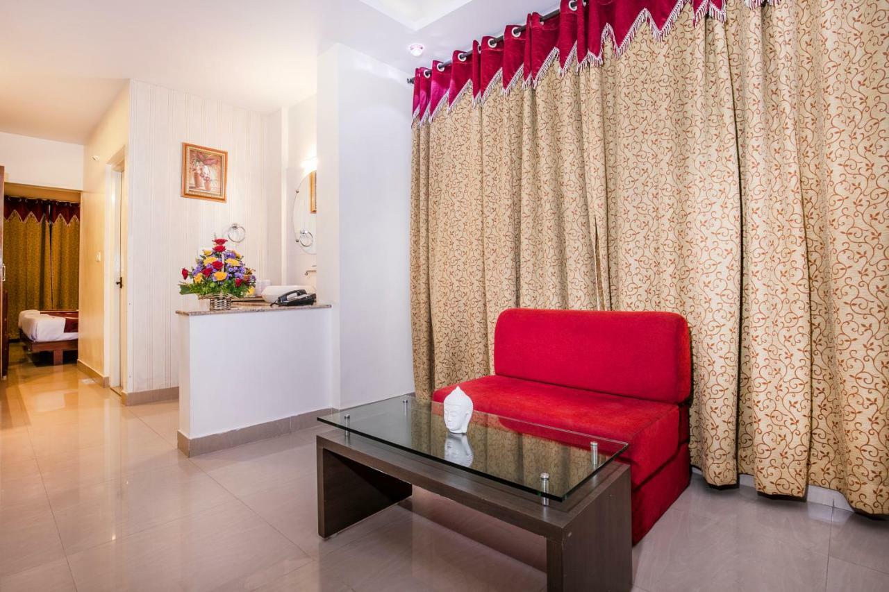 Signature Suite