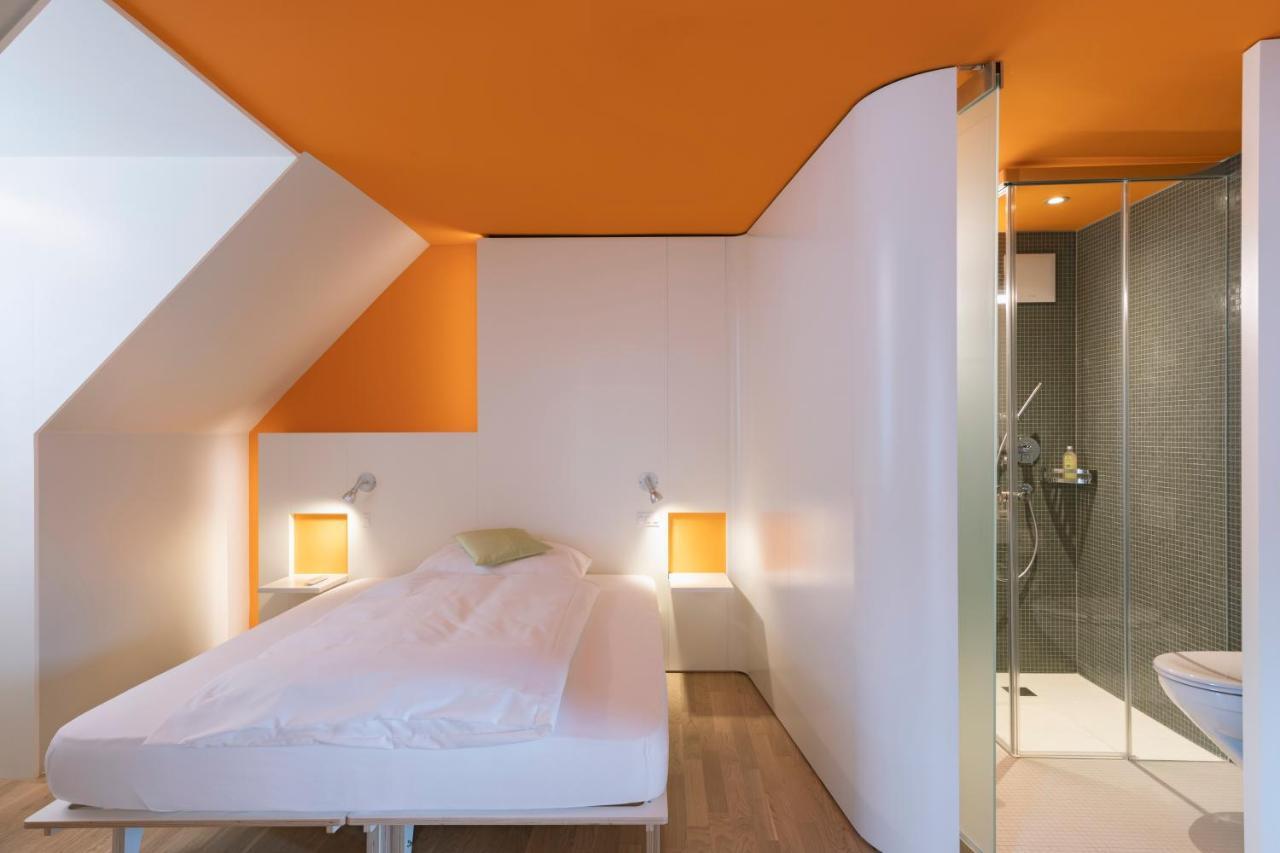 Superior Design Grandlit Room