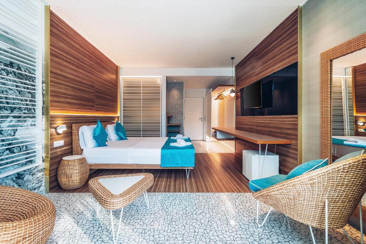 Chambre Double ou Lits Jumeaux Deluxe avec Balcon