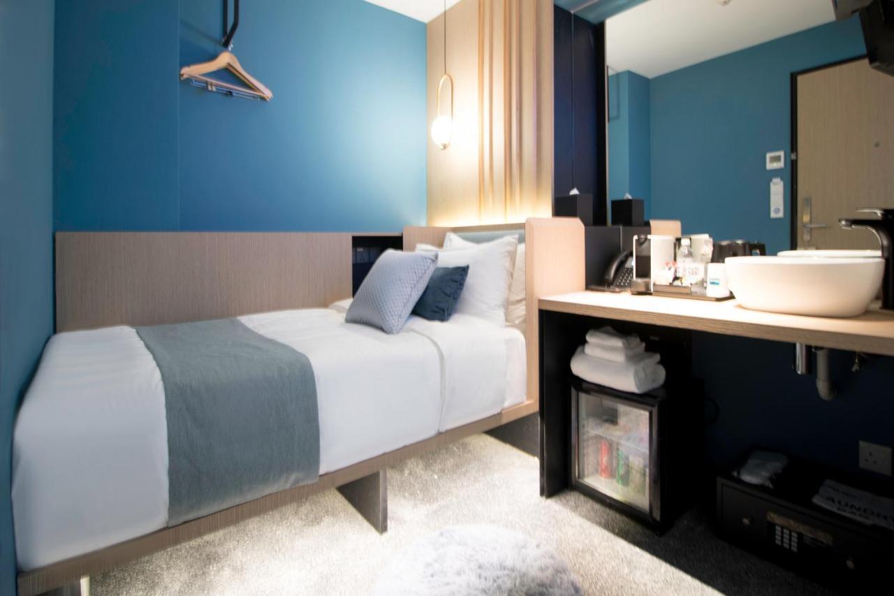 Standard Single