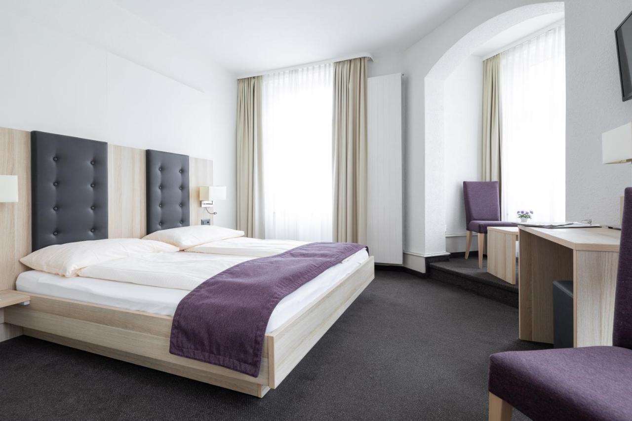 Deluxe Double Room Air Conditioning