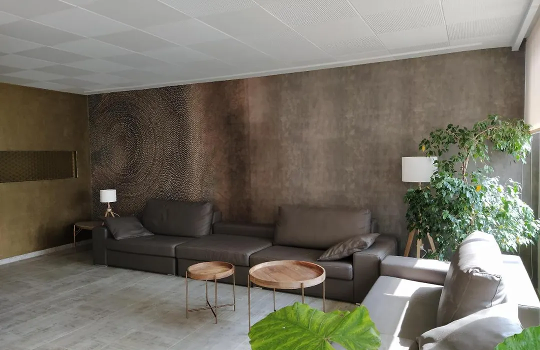 Hostal Residencia Nicolau-1