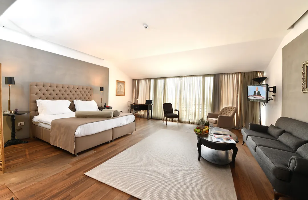 Ansen Hotel&Suites-1