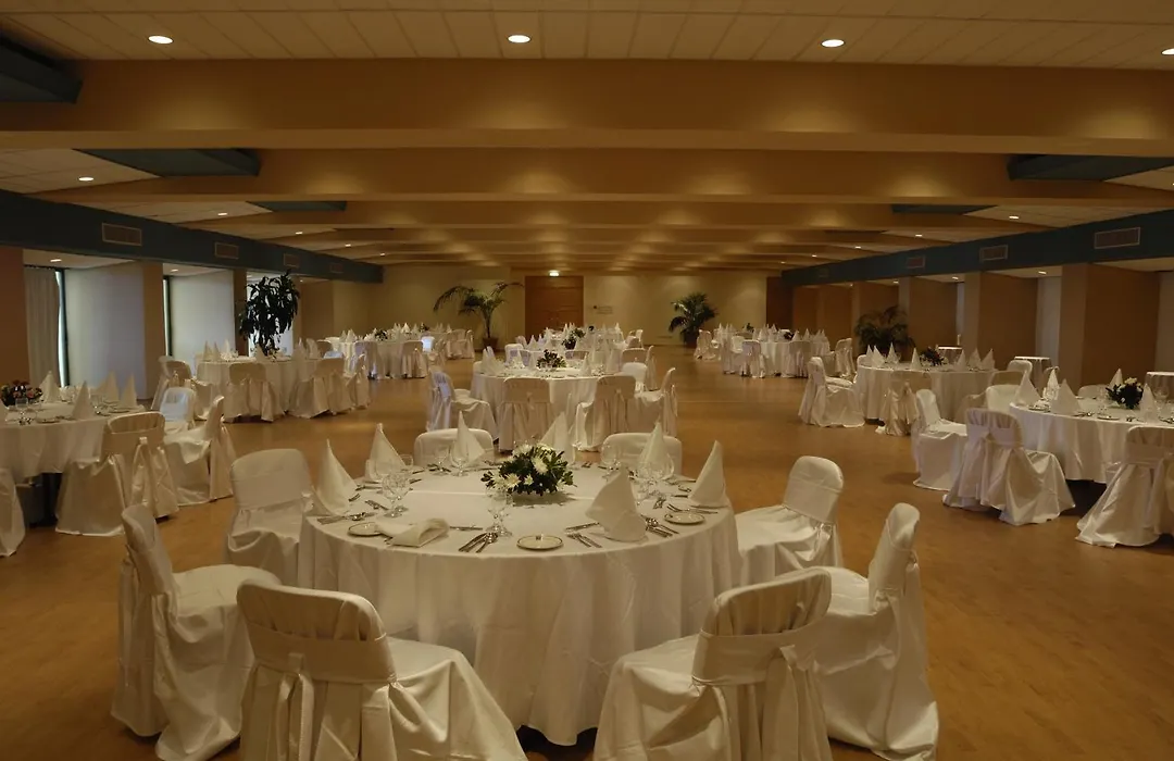 Constantinou Bros Athena Royal Beach Hotel (Adults Only)-1