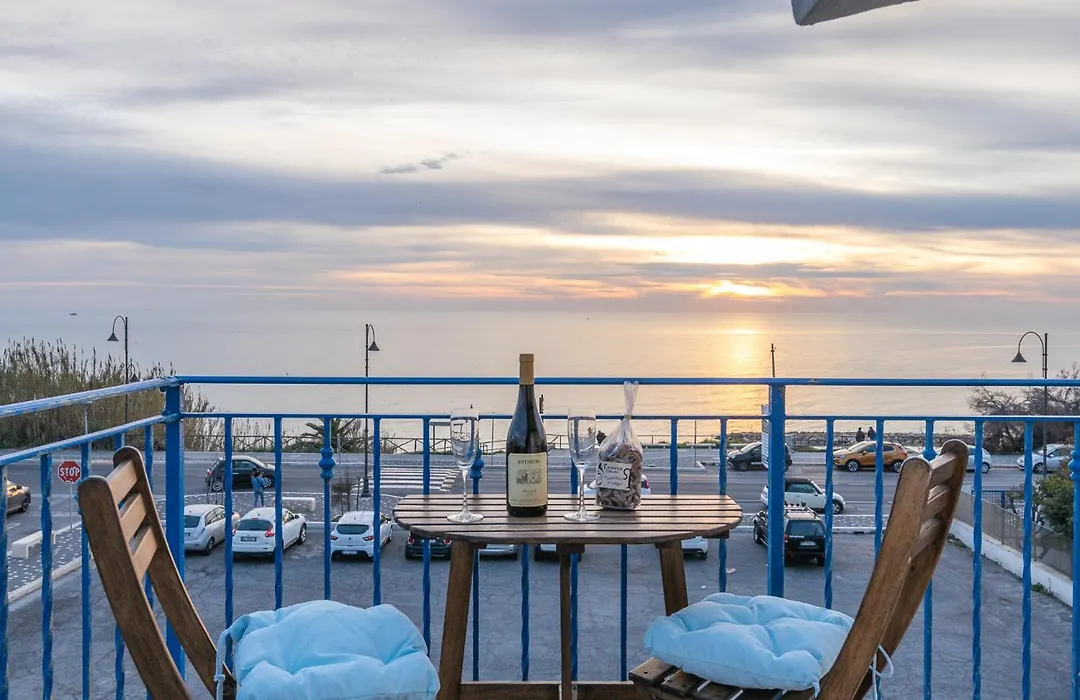 Orizzonte in blu-1