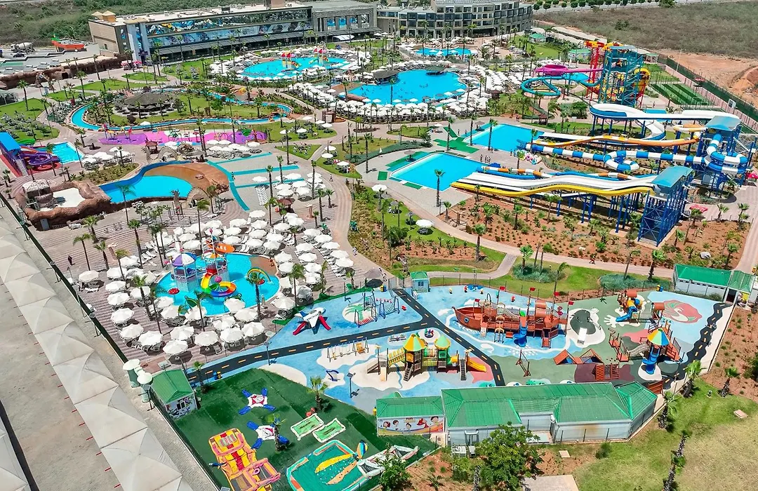 Waves Aqua Resort-1