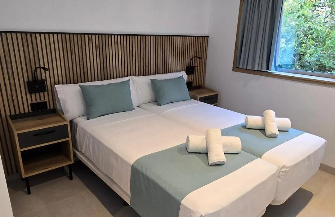Hostal Rambla 24 By Holihome-1