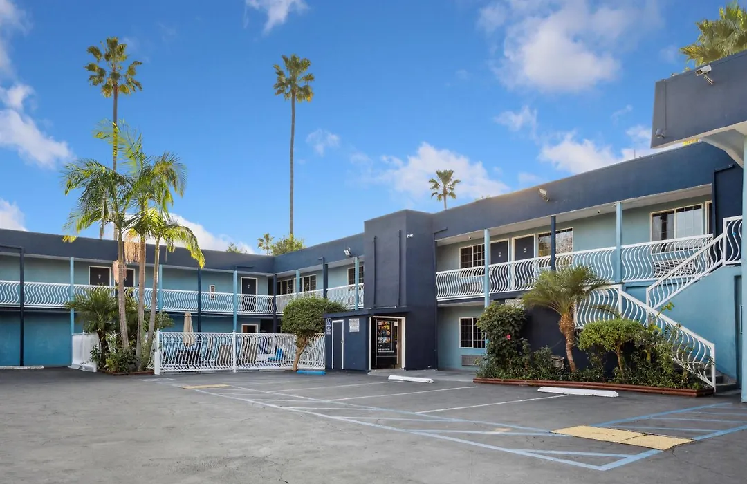 Hotel H-Wood-1
