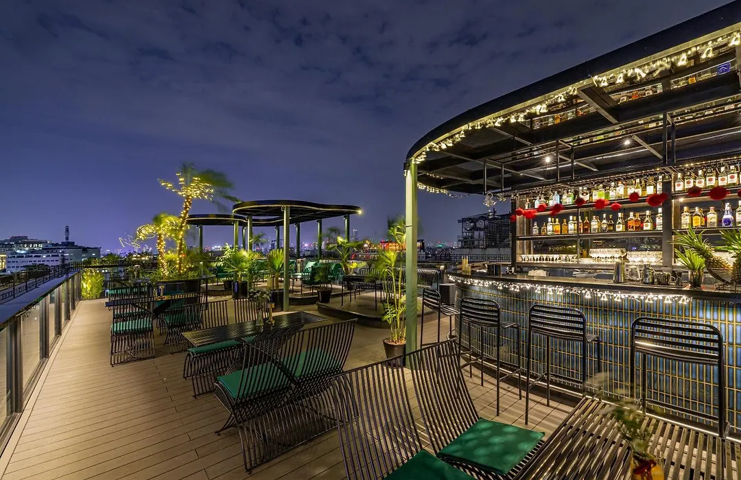 Golden Lotus Luxury Hotel-1
