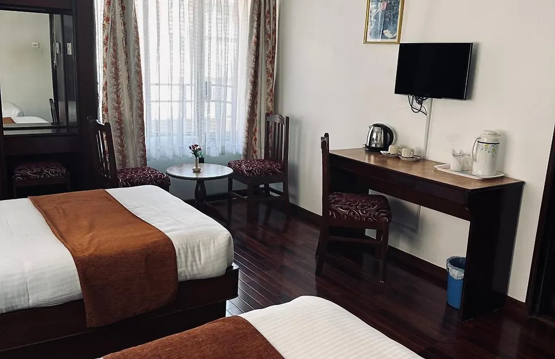 Fuji Hotel-1