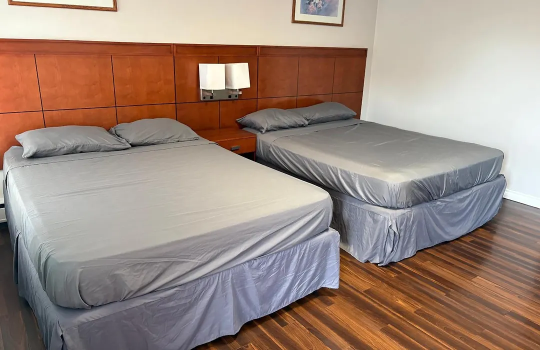 Advance Inn-1