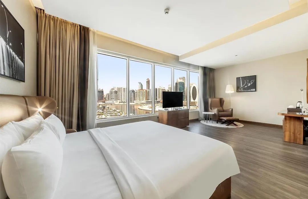 Radisson Blu Hotel, Dubai Canal View-1