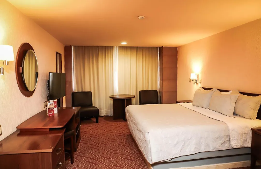 Hotel Real Plaza Aguascalientes-1