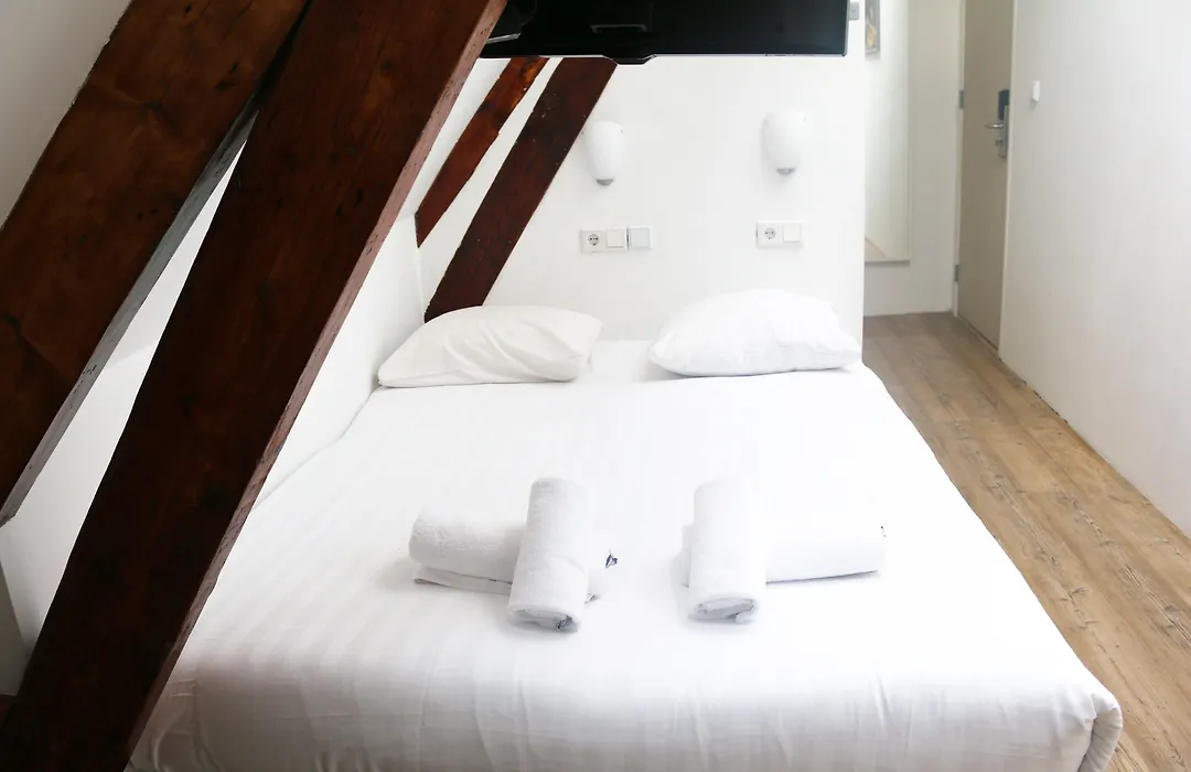 Max Hotel Amsterdam-1