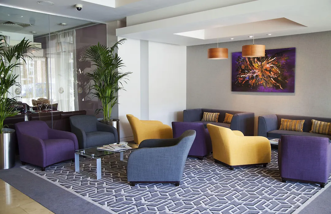 Maldron Hotel Smithfield Dublin City-1