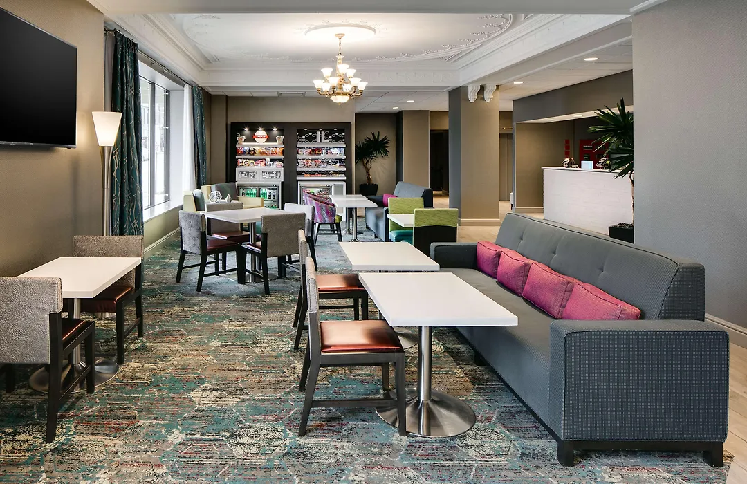 Hampton Inn Freeport-1