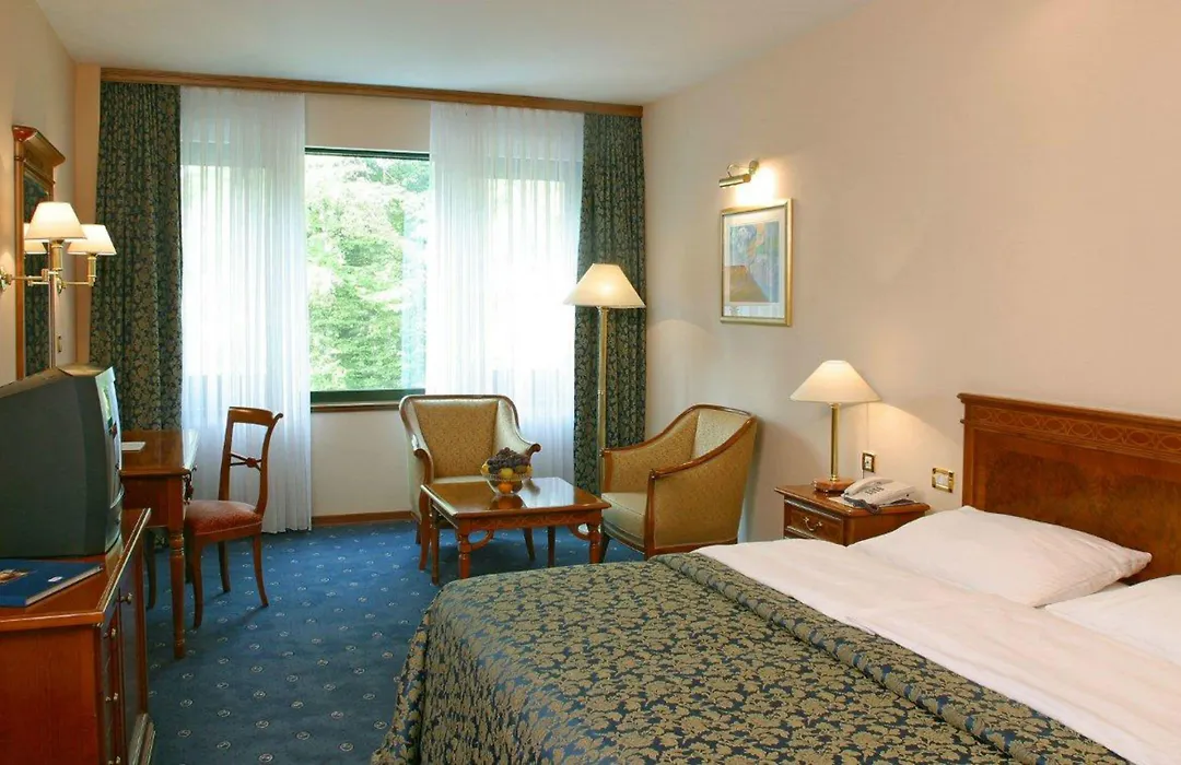 Hotel AS-1