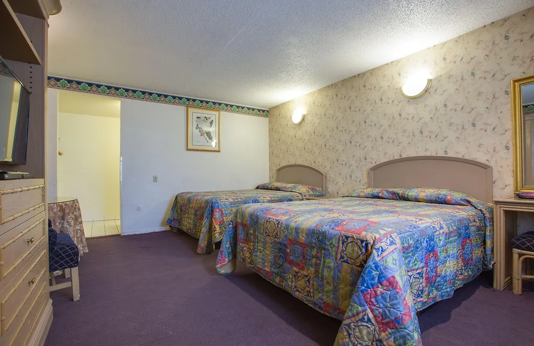 Best Whittier Inn-1