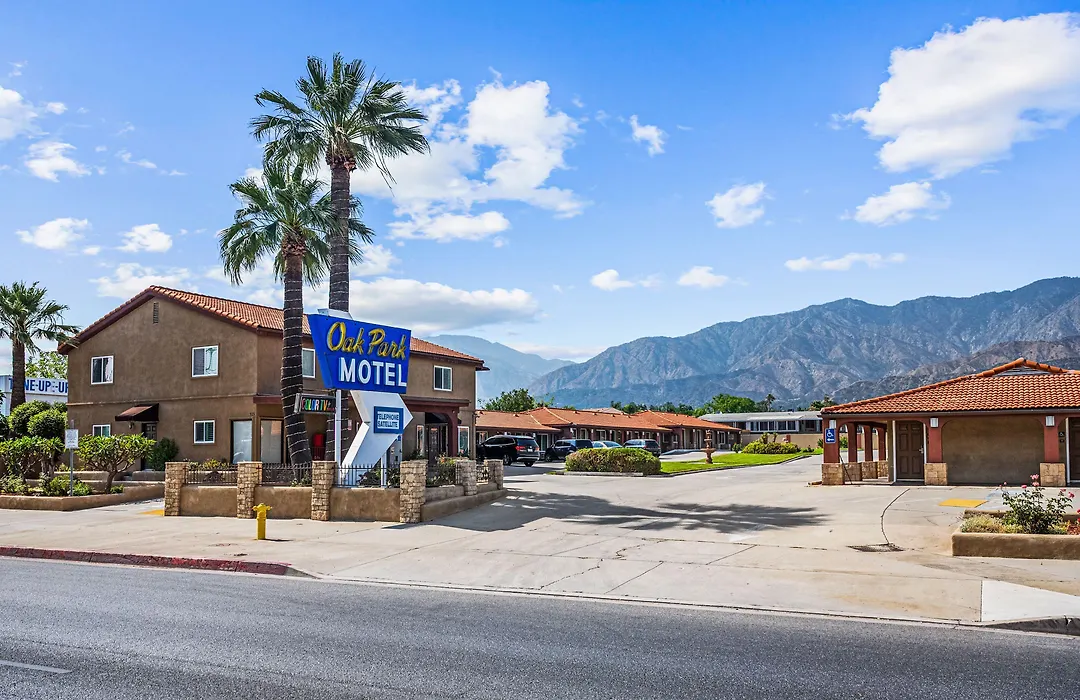 Oak Park Motel-1