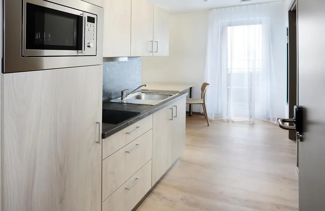 Apartment Hotel 37-1
