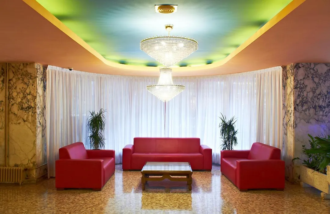 Hotel Copacabana-1