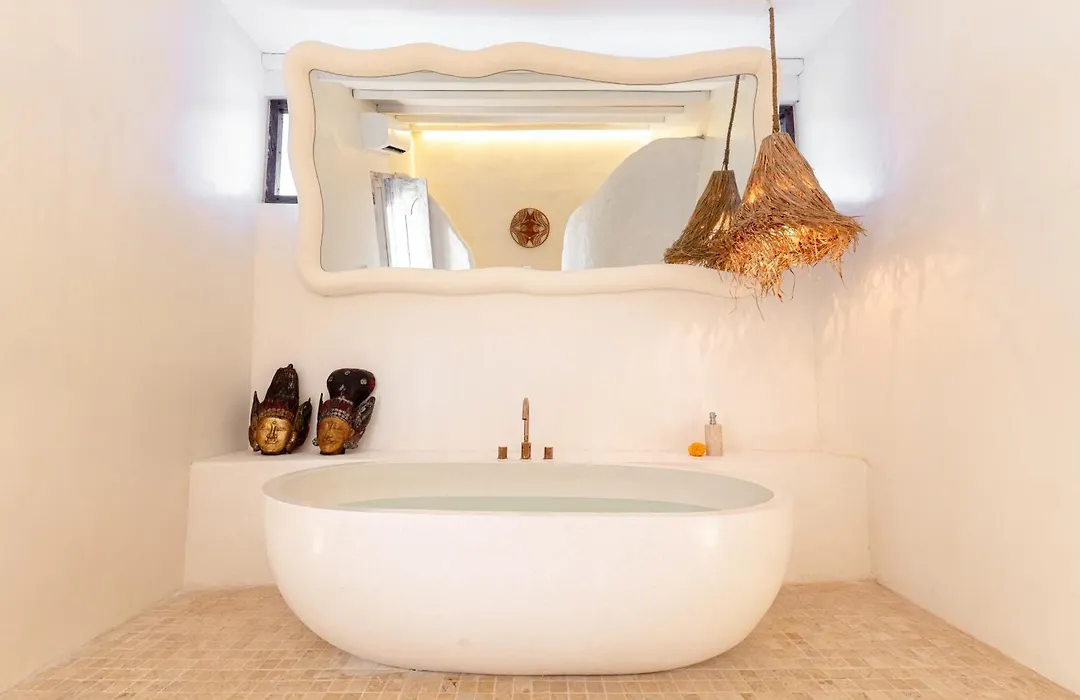 Gravity Eco Boutique Hotel - Adults Only-1
