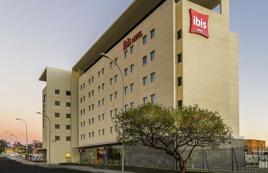 Ibis Calama-1