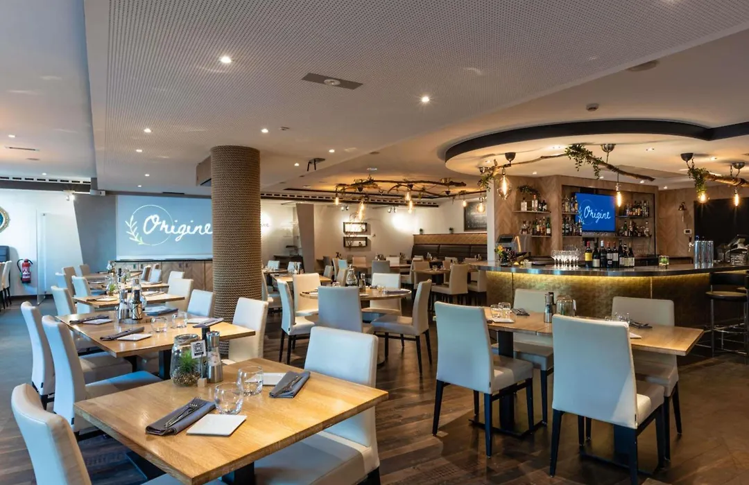 Novotel Luxembourg Centre-1