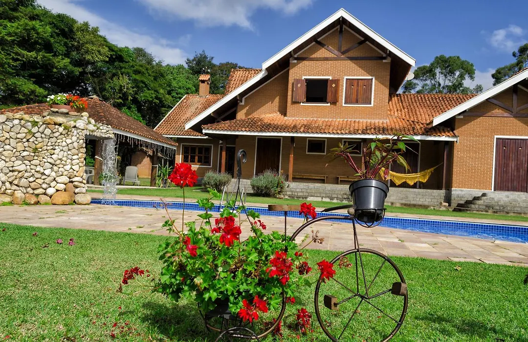 Pousada Casa Da Colina-1