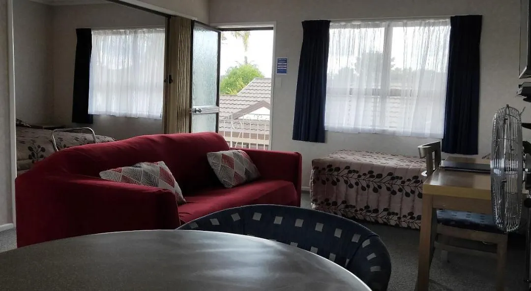 Cypress Court Motel-1